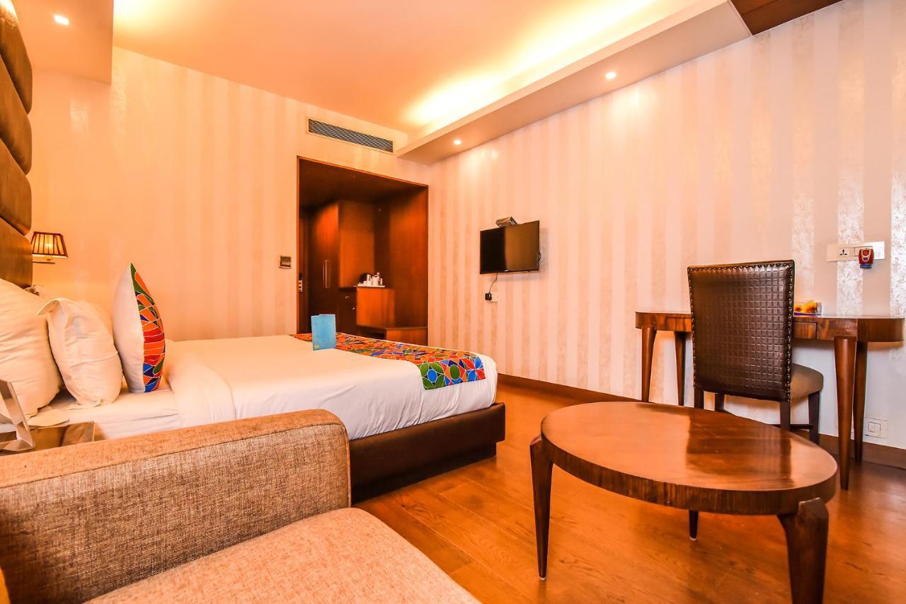 Fabhotel Prime The New Heaven New Delhi Bagian luar foto