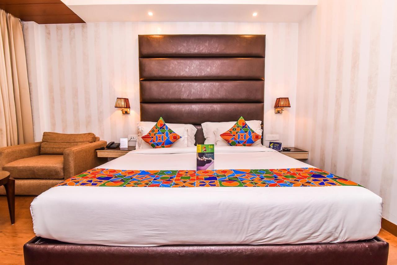 Fabhotel Prime The New Heaven New Delhi Bagian luar foto
