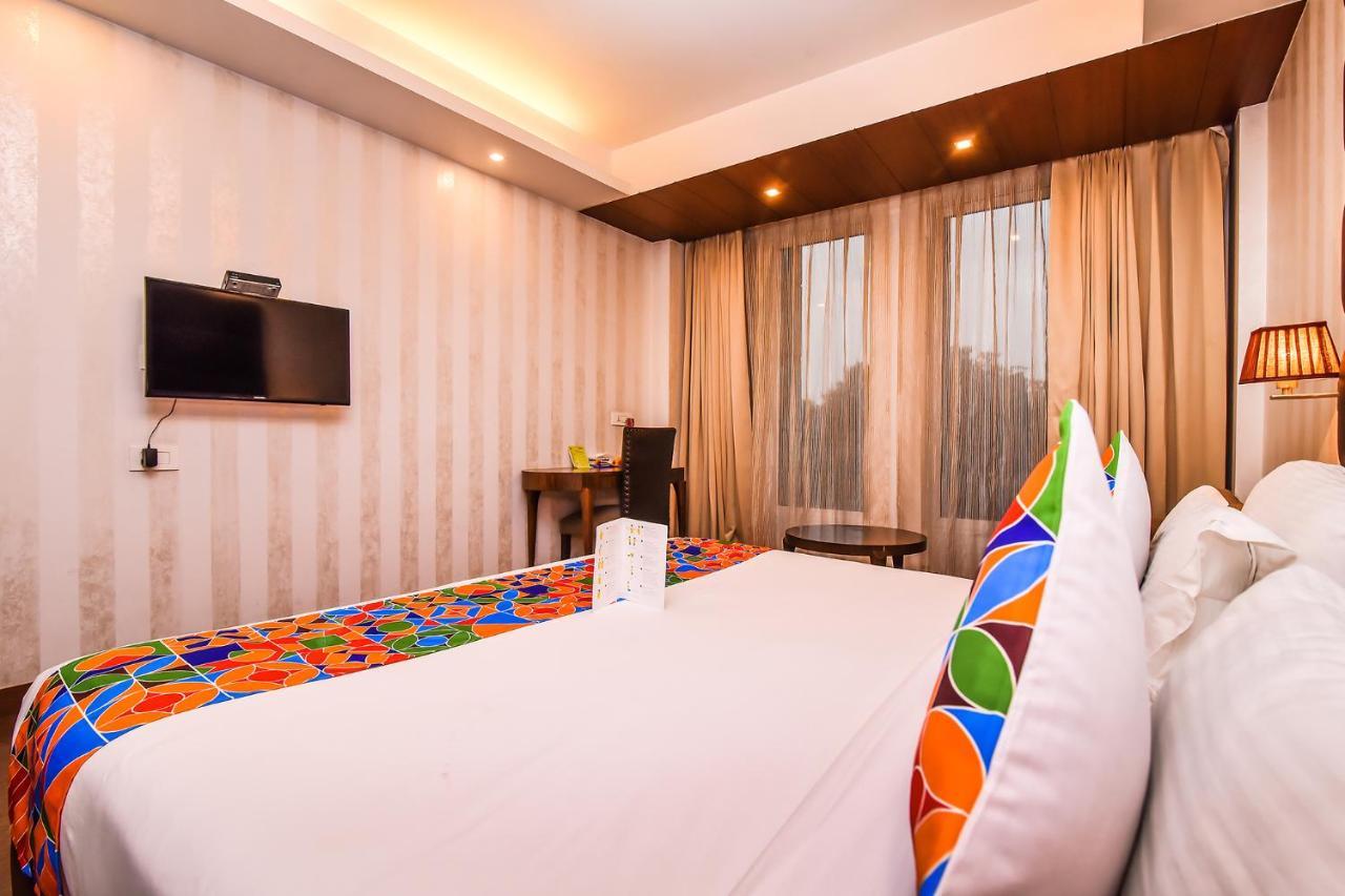 Fabhotel Prime The New Heaven New Delhi Bagian luar foto